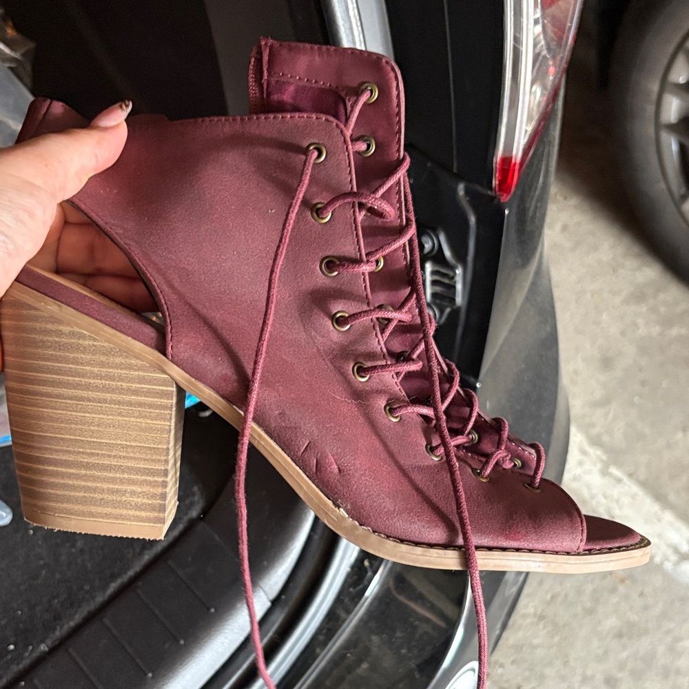 Women's Burgundy Lace-Up Heeled Sandals